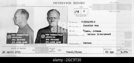Joachim Ribbentrop, der Haftausweis als Gefangener für die Nürnberger Kriegsverbrecherprozesse Stockfoto