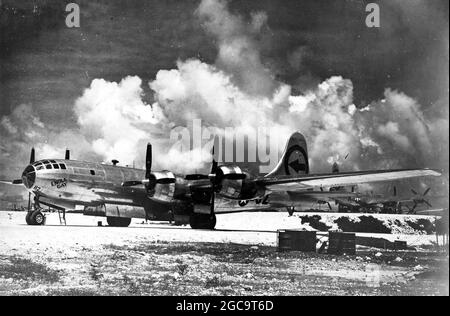 Die Boieing B-29 Superfortress Enola Gay, die am 6. August 1945 die erste Atomwaffe auf Hiroshima abwarf Stockfoto