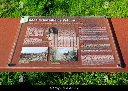 Hinweisschild in Fort Vaux (Fort de Vaux) in Vaux-Devant-Damloup (Maas), Frankreich Stockfoto