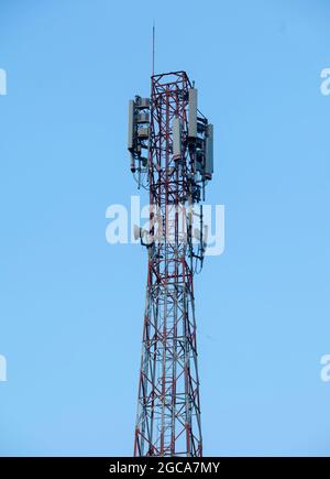 BTS-Telekommunikation. Eine Basis-Transceiver-Station (BTS) ist ein Gerät, das die drahtlose Kommunikation ermöglicht Stockfoto