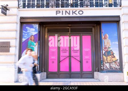 DER PINKO-Laden in der Regent Street wurde während der Pandemie Covid-19 in London, England, geschlossen Stockfoto