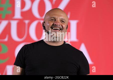 Pozzuoli, Italien. August 2021. Peppe Iodice, Komiker und Schauspieler während der Kermesse in Pozzuoli mit dem Titel „POZZUOLI E'CASAMIA“. (Foto: Salvatore Esposito/Pacific Press) Quelle: Pacific Press Media Production Corp./Alamy Live News Stockfoto