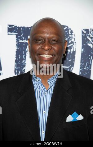 Los Angeles, USA. August 2021. Tyrone Dubose nimmt am 7. August 2021 an der Filmpremiere „Elevator“ im TCL Chinese Theatre, Hollywood, CA Teil. Quelle: Eugene Powers/Alamy Live News Stockfoto