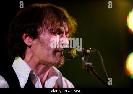 Space Performing in der Diamond Lounge Doncaster Stockfoto