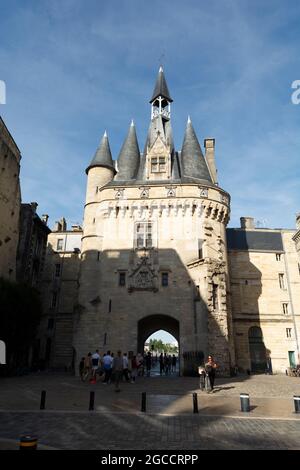 Porte de Cailhau (erbaut Ende des 15. Jahrhunderts), Bordeaux. Frankreich Stockfoto