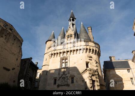 Porte de Cailhau (erbaut Ende des 15. Jahrhunderts), Bordeaux. Frankreich Stockfoto