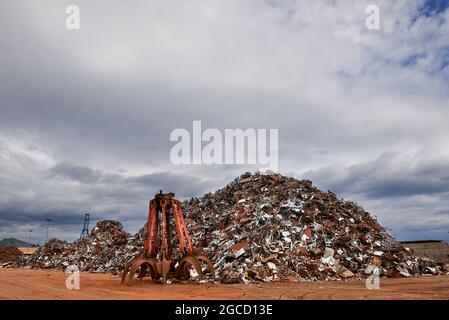 Schrott im Hafen von Bilbao, Biskaya, Baskenland, Euskadi, Spanien, Europa Stockfoto