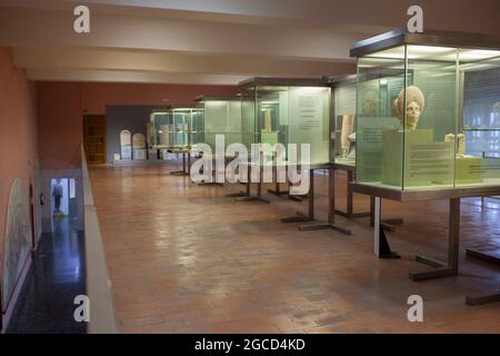 Jaen, Spanien - 29. Dezember 2017: Museum für Archäologie und Bildende Kunst, oder einfach Museum von Jaen. In Innenräumen Stockfoto