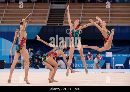 Tokio, Japan. August 2021. Die Gruppe aus Weißrussland (BLR, Weißrussland) in Aktion, den 6. Platz; die rhythmische Gymnastik/die Gruppe, am 08.08.2021; Olympische Sommerspiele 2020, ab 23.07. - 08.08.2021 in Tokio/Japan. Kredit: dpa/Alamy Live Nachrichten Stockfoto