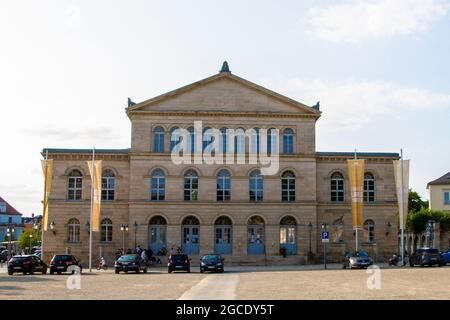 Coburg, Deutschland, 17. Juli 2021. Das Landestheater Coburg oder das Landestheater Coburg ist ein mittelgroßes Theater. Oper, Operette, Theater und Ballett. Stockfoto