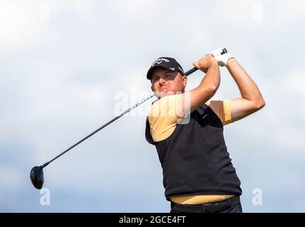 Am zweiten Tag der Hero Open auf dem Fairmont St Andrews Golf Course, St Andrews, ist der englische James Morrison am Abschlag. Bild Datum: Sonntag, 8. August 2021. Stockfoto