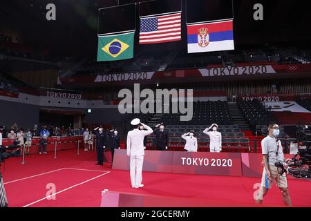 Brasilien Team 2. Silbermedaille, USA Teamgewinnerin Goldmedaille, Serbien Team 3. Bronzemedaille während der Olympischen Spiele Tokio 2020, Volleyball-Frauenmedaille am 8. August 2021 in der Ariake Arena in Tokio, Japan - Foto Yuya Nagase / Foto Kishimoto / DPPI Stockfoto