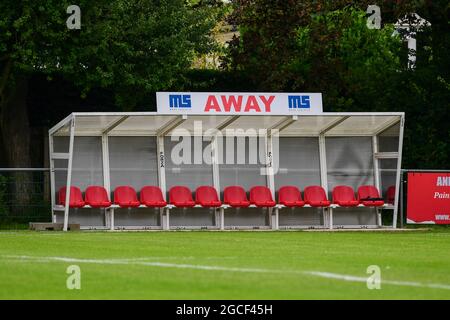 Felixstowe, Großbritannien. August 2021. Allgemeiner Blick ins Stadion während der Freundschaftssicht zwischen Ipswich Town und Wolverhampton Wanderers auf dem Goldstar Ground-Felixstowe-England Credit: SPP Sport Press Photo. /Alamy Live News Stockfoto