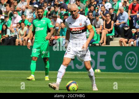 8. August 2021; Stade Geoffroy-Guichard, Saint-&#xc9;tienne, Frankreich. Fußball der französischen Liga 1, ALS Saint Etienne gegen FC Lorient; Fabien Lemoine Stockfoto