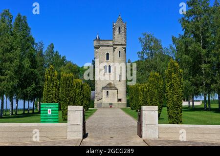 Der Ulster Tower erinnert an die Männer der 36. (Ulster) Division aus Nordirland, die während des 1. Weltkrieges in Thiepval, Frankreich, kämpften und starben Stockfoto