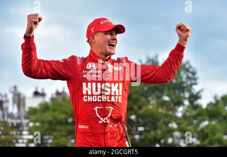 08. August 2021: Marcus Ericsson, Fahrer der NTT IndyCar Series, feiert in der Victory Lane den Grand Prix von Big Machine Music City in den Straßen von Nashville auf Nashville, TN. Austin McAfee/CSM Stockfoto