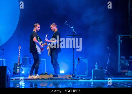 REVOLVERHELD live open air in der Freilichtbühne JUNGE GARDE. Dresden, 07.08.2021 Stockfoto