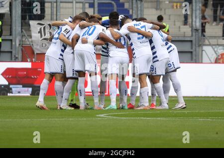 Duisburg, Deutschland. 08. August 2021. firo: 08.08.2021, Fuvuball, 3. Bundesliga, Saison 2021/2022, MSV Duisburg - TSV Havelse Teamkreis n, MSV/dpa/Alamy Live News Stockfoto