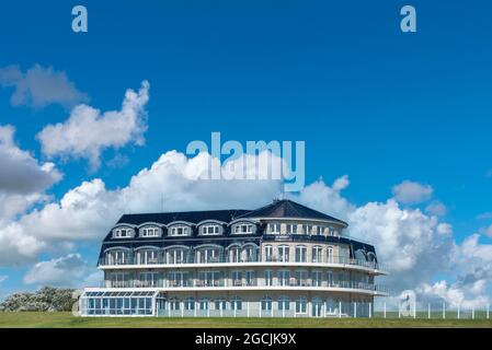 Ehemaliges Hotel Deichgraf, heute der Upleven als Zentrum für Entspannung, Meditation und Yoga, Wremen, Niedersachsen, Deutschland, Europa Stockfoto