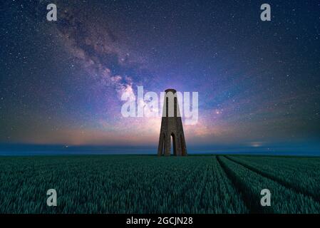 Milky Way over the Daymark, Kingswear, Dartmouth, Devon, England, Europa Stockfoto