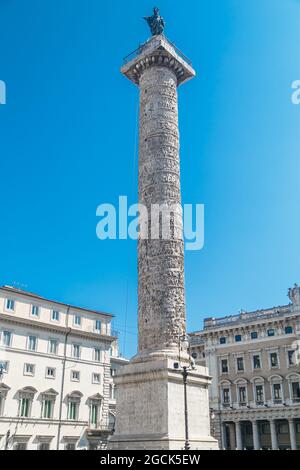 Kolumne des Marcus Aurelius in Rom, Italien. Aufrechtes Foto Stockfoto