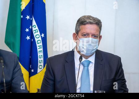 Brasilia, Brasilien. August 2021. An diesem Montag (09) wird Präsident Jair Bolsonaro in die Abgeordnetenkammer gehen, um die vorläufige Maßnahme von Auxílio Brasil, dem neuen Modell von Bolsa Família, zu übergeben. Der Abgeordnete wird dem Präsidenten der Kammer, Arthur Lira (PP-AL), übergeben. Auf dem Foto Arthur Lira. (Foto: Antonio Molina/Fotoarena) Quelle: Foto Arena LTDA/Alamy Live News Stockfoto