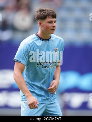 Coventry, Großbritannien. August 2021. Ryan Howley von Coventry City beim Freundschaftsspiel 2021/22 zwischen Coventry City und Wolverhampton Wanderers in der Coventry Building Society Arena, Coventry, England, am 1. August 2021. Foto von Andy Rowland. Quelle: Prime Media Images/Alamy Live News Stockfoto