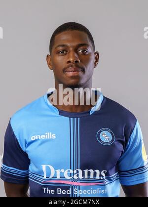 High Wycombe, Großbritannien. August 2021. Sullay Kaikai während des Wycombe Wanderers Media Day, einschließlich Mitarbeiterkopfschüsse und Training im Adams Park, High Wycombe, England am 3. August 2021. Foto von Liam McAvoy. Quelle: Prime Media Images/Alamy Live News Stockfoto