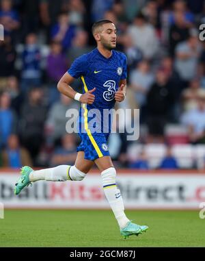 Bournemouth, Großbritannien. Juli 2021. Hakim Ziyech von Chelsea während des Vorsaison-Freundschaftsspiel 2021/22 zwischen AFC Bournemouth und Chelsea im Goldsands Stadium, Bournemouth, England am 27. Juli 2021. Foto von Andy Rowland. Quelle: Prime Media Images/Alamy Live News Stockfoto