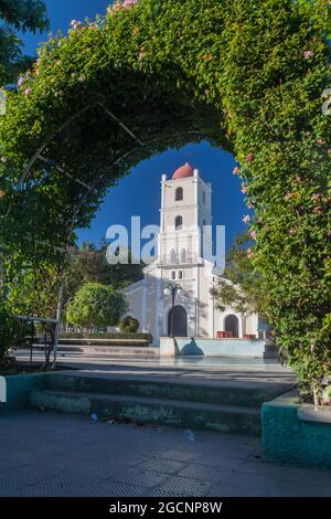 Kathedrale der heiligen Katharina von Ricci im Parque Marti in Guantanamo, Kuba Stockfoto