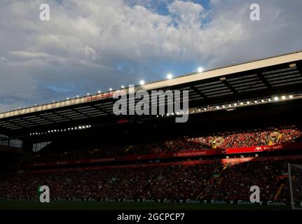 Liverpool, Großbritannien. August 2021. Gesamtansicht vor dem Vorsaison-Freundschaftsspiel in Anfield, Liverpool. Bildnachweis sollte lauten: Darren Staples/Sportimage Credit: Sportimage/Alamy Live News Stockfoto