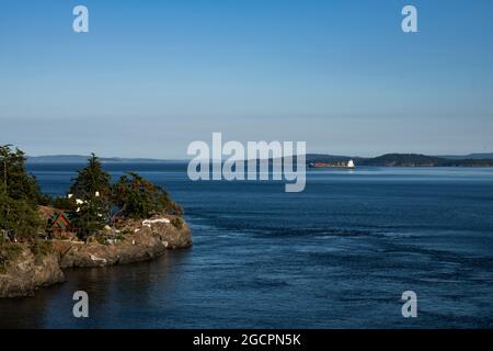 Massengutfrachter befahren die Gewässer des Golfs von Georgia, British Columbia, Kanada Stockfoto