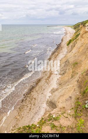 Strand bei Ahrenshoop an der deutschen Ostseeküste, Blick von der Spitze der Klippe Stockfoto