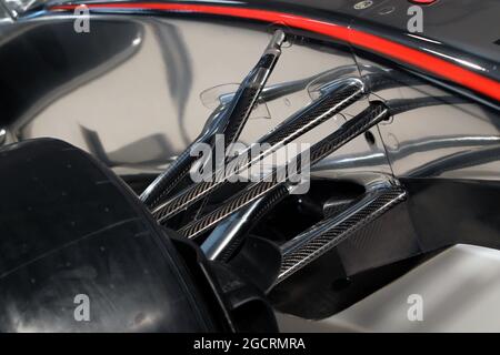 Details. Markteinführung des McLaren MP4-27, 01. Februar 2012. McLaren Technology Centre, Woking, Großbritannien. Stockfoto