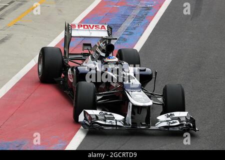 Valtteri Bottas (FIN) Williams FW34 der dritte Fahrer verlässt die Box. Formel-1-Test für junge Fahrer, Freitag, 13. Juli 2012. Silverstone, England. Stockfoto