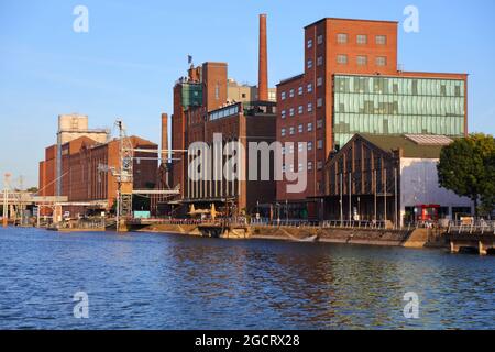 Duisburg Stadt in Deutschland. Innenhafen. Ehemalige Industriearchitektur. Stockfoto