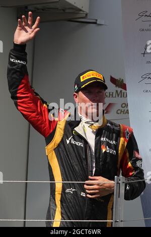 Kimi Räikkönen (FIN) Lotus F1 Team feiert seinen zweiten Platz auf dem Podium. Großer Preis von Ungarn, Sonntag, 28. Juli 2013. Budapest, Ungarn. Stockfoto