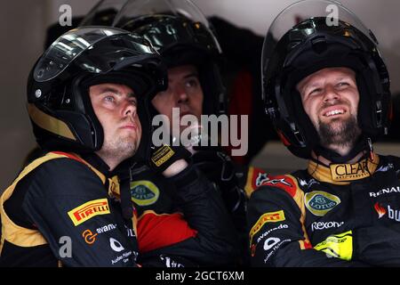 Mechanik des Lotus F1 Teams. Großer Preis von Ungarn, Sonntag, 28. Juli 2013. Budapest, Ungarn. Stockfoto