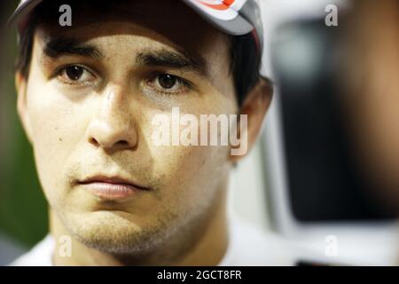 Sergio Perez (MEX) McLaren. Großer Preis von Singapur, Freitag, 20. September 2013. Marina Bay Street Circuit, Singapur. Stockfoto