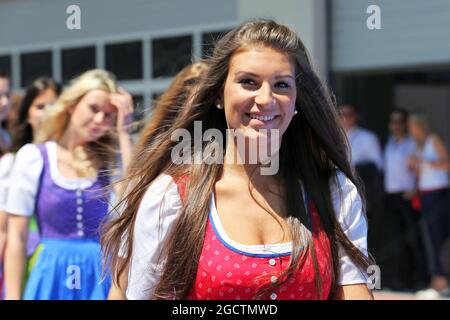 Grid-Mädchen. Großer Preis von Österreich, Sonntag, 22. Juni 2014. Spielberg, Österreich. Stockfoto