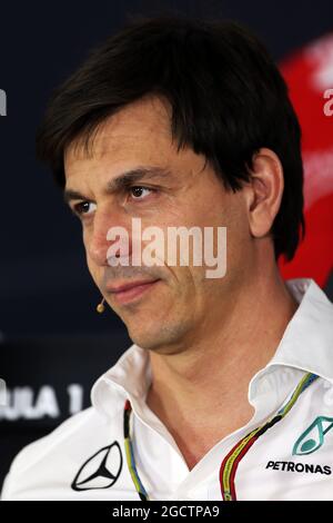 Toto Wolff (GER) Mercedes AMG F1 Aktionär und Executive Director bei der FIA Pressekonferenz. Großer Preis von Deutschland, Freitag, 18. Juli 2014. Hockenheim, Deutschland. Stockfoto
