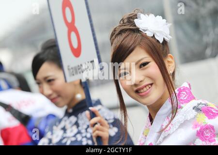 Grid-Mädchen. FIA-Langstrecken-Weltmeisterschaft, Runde 5, Six Hours of Fuji, Sonntag, 12. Oktober 2014. Fuji, Japan. Stockfoto