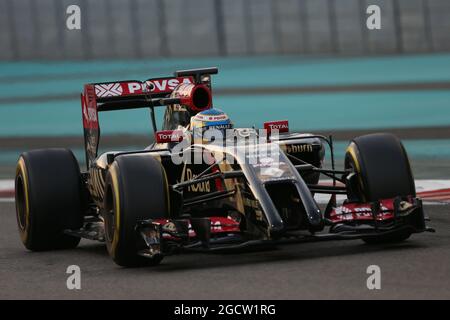 Charles Pic (FRA) Lotus F1 E22 Dritter Fahrer. Formel-1-Tests, erster Tag, Dienstag, 25. November 2014. Yas Marina Circuit, Abu Dhabi, VAE. Stockfoto