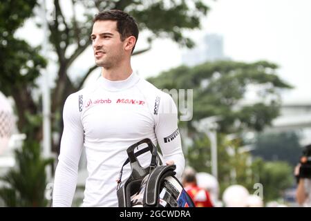 Alexander Rossi (USA) Manor Marussia F1 Team. Großer Preis von Singapur, Donnerstag, 17. September 2015. Marina Bay Street Circuit, Singapur. Stockfoto