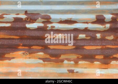 Industrielle Metalloberfläche im Hintergrund. Grungy Distressed rostigen Metall-Textur. Stockfoto