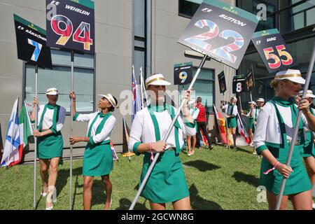 Grid-Mädchen. Großer Preis von Australien, Sonntag, 20. März 2016. Albert Park, Melbourne, Australien. Stockfoto