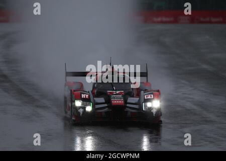 Marcel Fassler (SUI) / Andre Lotterer (GER) / Benoit Treluyer (FRA) #07 Audi Sport Team Joest Audi R18. FIA-Langstrecken-Weltmeisterschaft, Runde 1, Samstag, 11. April 2016. Silverstone, England. Stockfoto