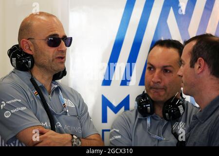 Thomas Meyer, Manor Racing Chief Executive Officer mit Stephen Fitzpatrick (GBR) Manor Racing Team Owner. Großer Preis von Belgien, Samstag, 27. August 2016. Spa-Francorchamps, Belgien. Stockfoto