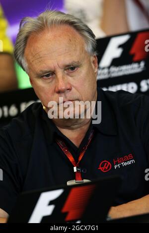 Gene Haas (USA) Haas Automotion President bei der FIA-Pressekonferenz. Großer Preis der Vereinigten Staaten, Freitag, 21. Oktober 2016. Circuit of the Americas, Austin, Texas, USA. Stockfoto