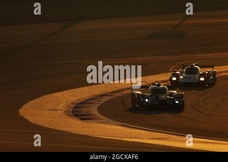 Marcel Fassler (SUI) / Andre Lotterer (GER) / Benoit Treluyer (FRA) #07 Audi Sport Team Joest Audi R18. FIA-Langstrecken-Weltmeisterschaft, Runde 9, Donnerstag, 17. November 2016. Sakhir, Bahrain. Stockfoto